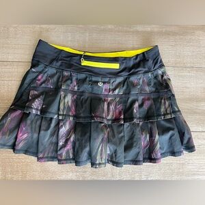 Lululemon Pacesetter Skirt Sz 6